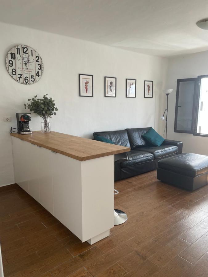Apartamento Con Amplia Terraza En La Playa بويرتو ذيل كارمين المظهر الخارجي الصورة