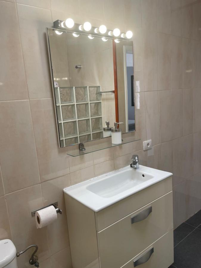 Apartamento Con Amplia Terraza En La Playa بويرتو ذيل كارمين المظهر الخارجي الصورة