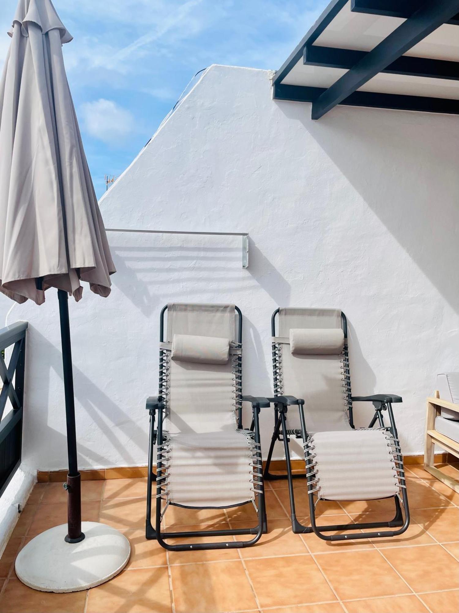 Apartamento Con Amplia Terraza En La Playa بويرتو ذيل كارمين المظهر الخارجي الصورة