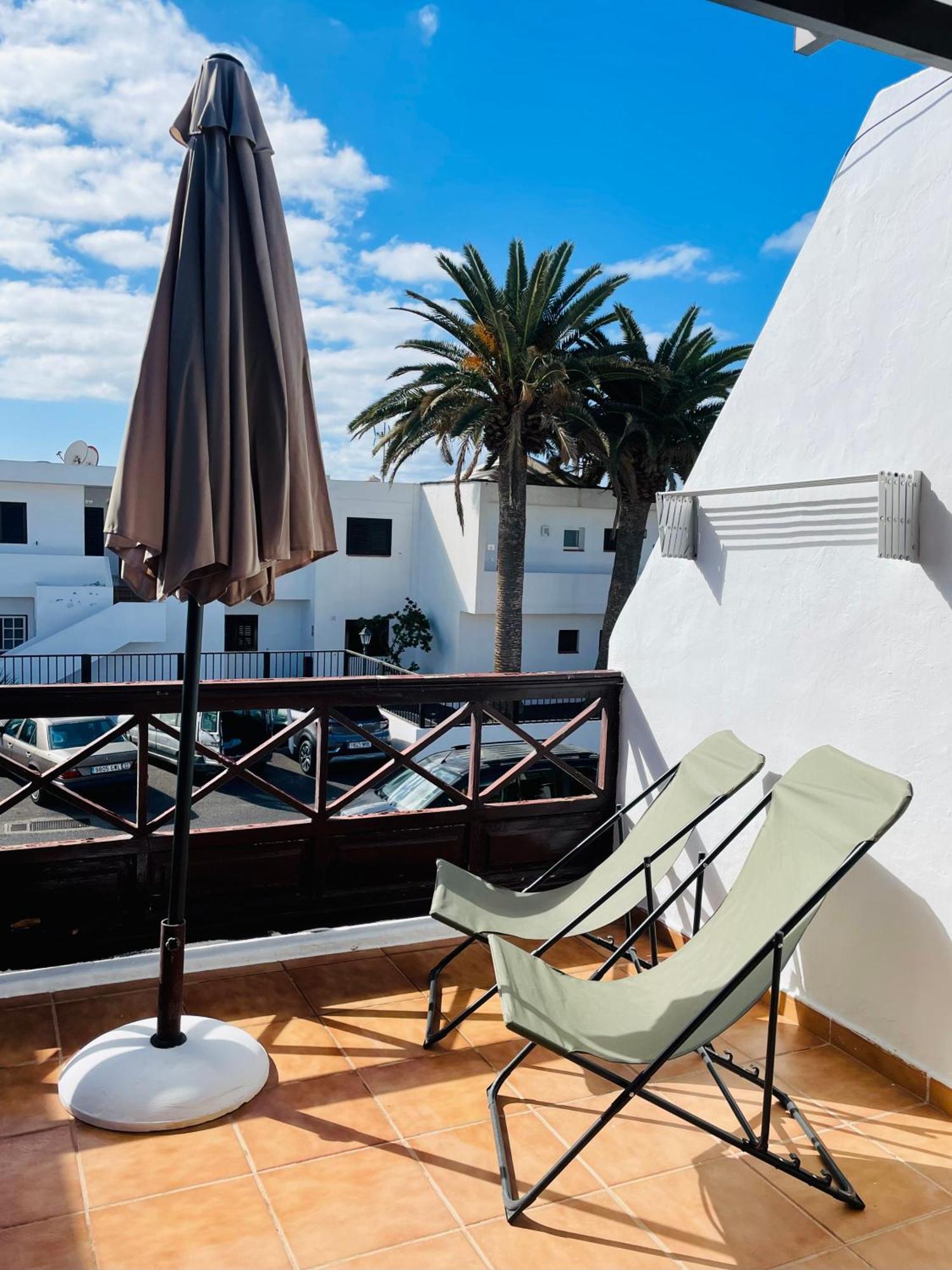 Apartamento Con Amplia Terraza En La Playa بويرتو ذيل كارمين المظهر الخارجي الصورة